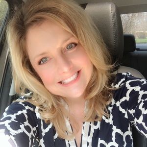 Meet your Posher, Leanna